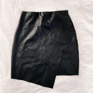 Boohoo pleather skirt